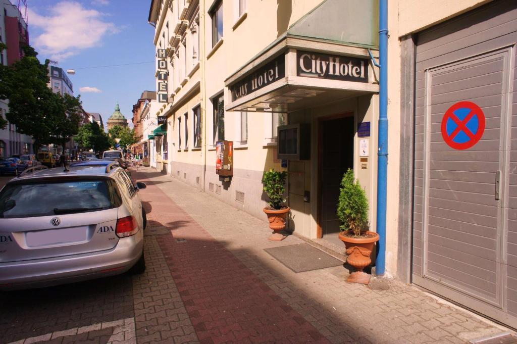 City Hotel MHG Exteriör bild