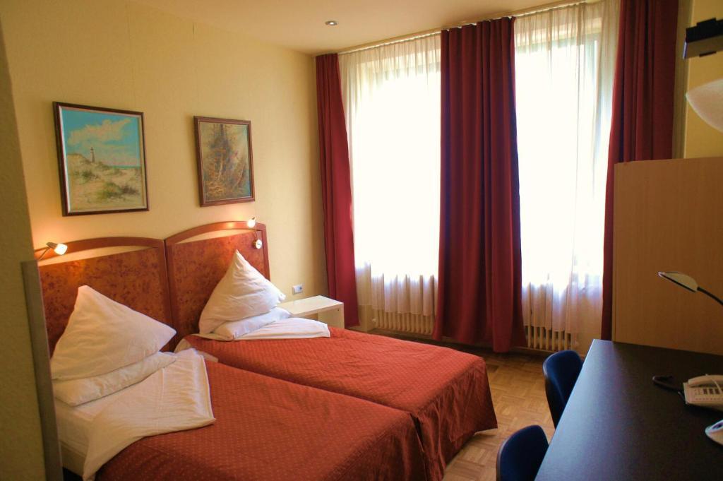 City Hotel MHG Rum bild